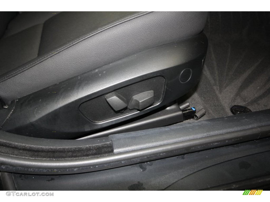 2007 3 Series 328i Sedan - Black Sapphire Metallic / Black photo #35
