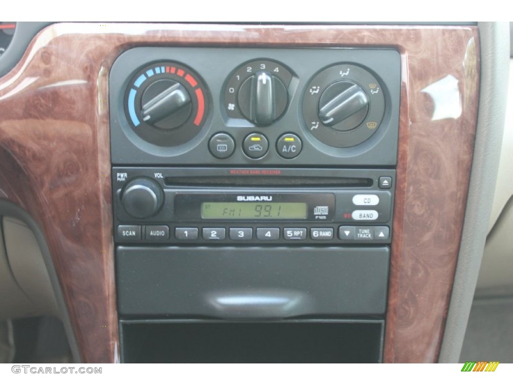 2004 Outback Wagon - Seamist Green Pearl / Beige photo #16