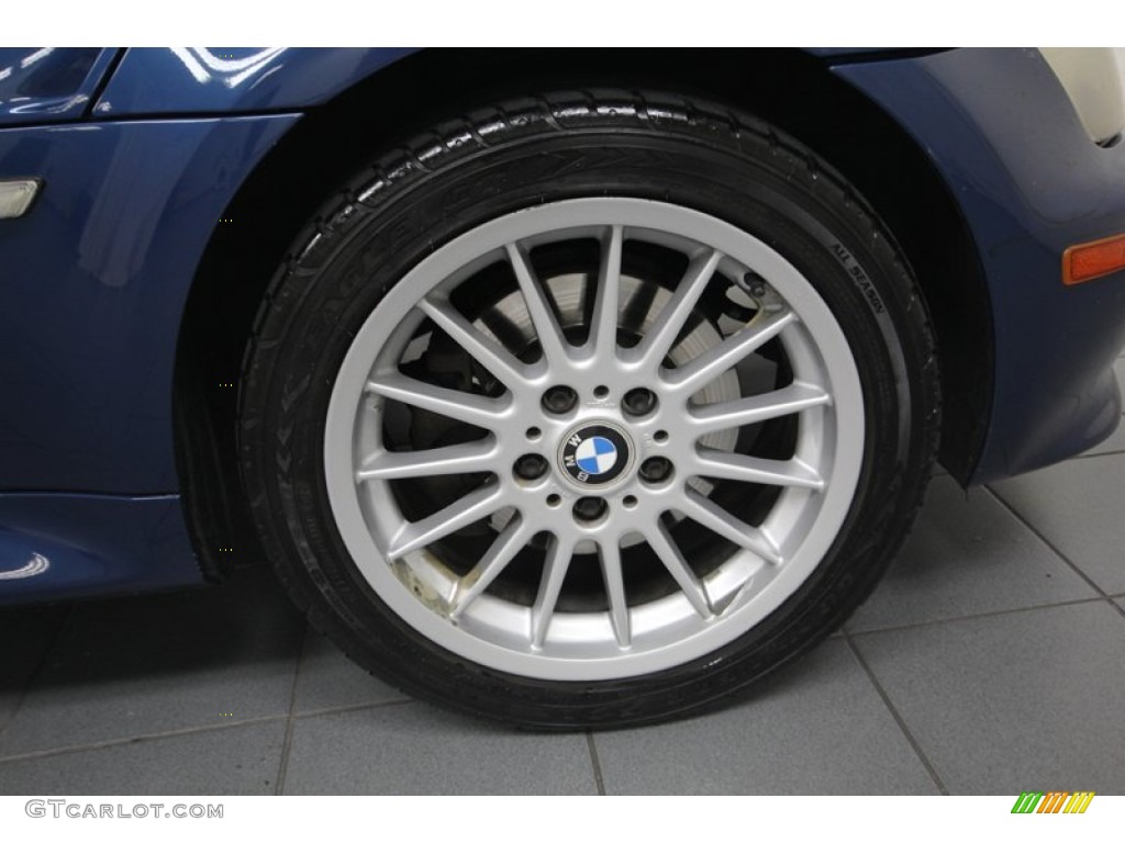 2001 BMW Z3 3.0i Roadster Wheel Photos