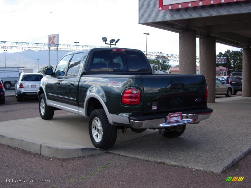 2002 F150 Lariat SuperCrew 4x4 - Dark Highland Green Metallic / Medium Parchment photo #9