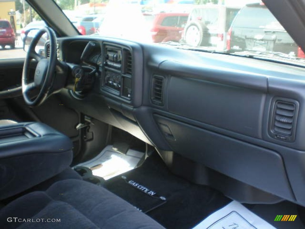 2002 Silverado 1500 LS Extended Cab 4x4 - Medium Charcoal Gray Metallic / Graphite Gray photo #4
