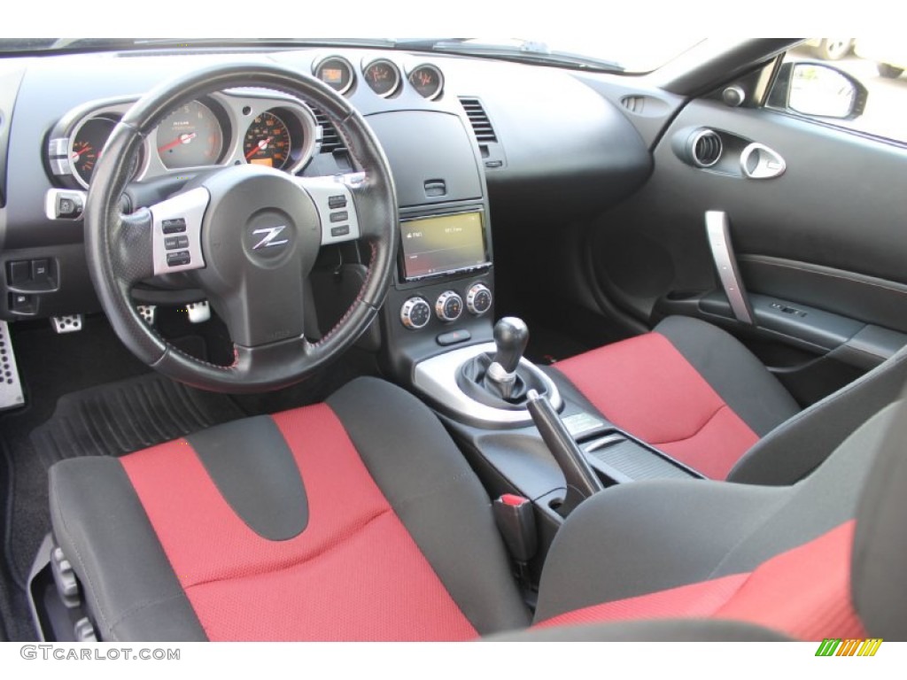 Carbon/Red Interior 2007 Nissan 350Z NISMO Coupe Photo #83588307