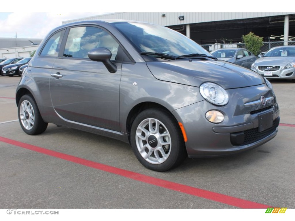 Grigio (Grey) Fiat 500