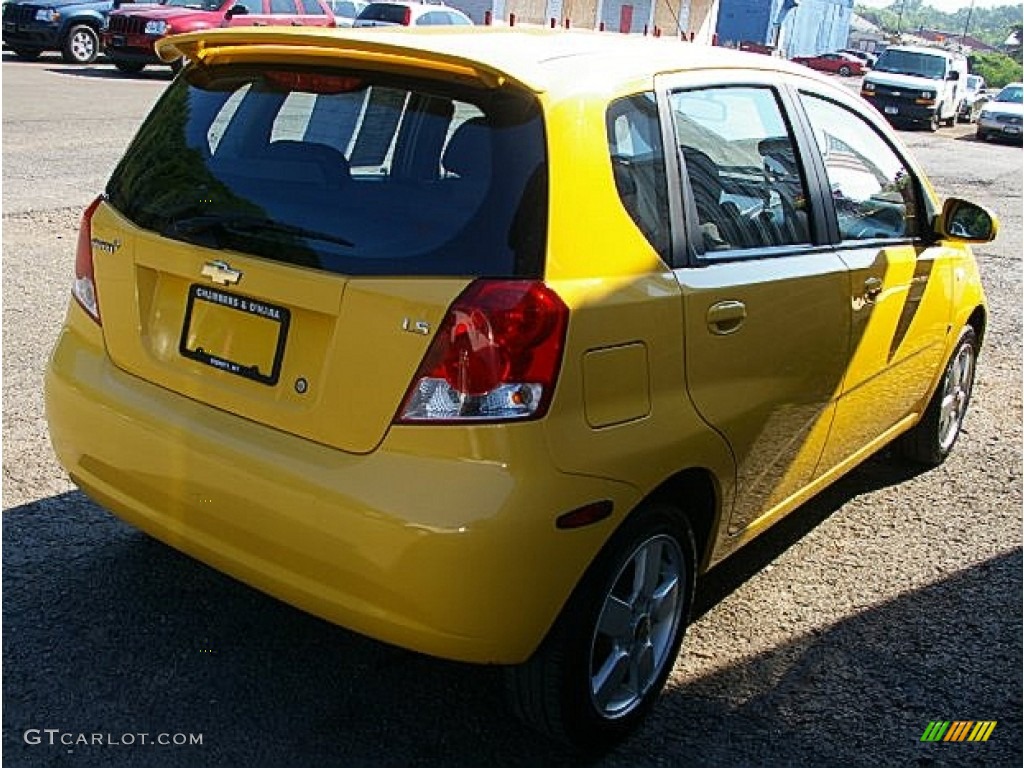 2008 Aveo Aveo5 LS - Summer Yellow / Charcoal photo #10