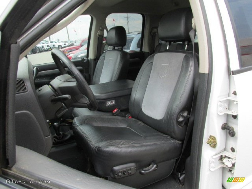 2004 Ram 1500 Laramie Quad Cab 4x4 - Bright White / Dark Slate Gray photo #11