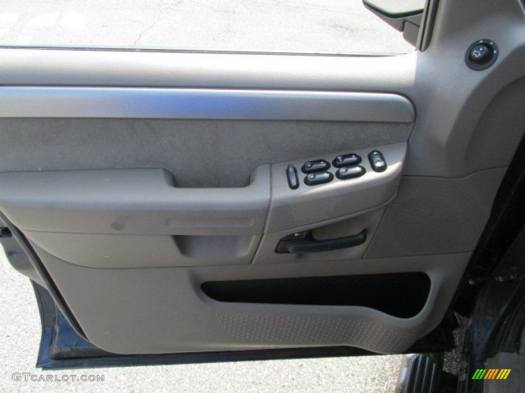 2003 Explorer XLT AWD - True Blue Metallic / Graphite Grey photo #14
