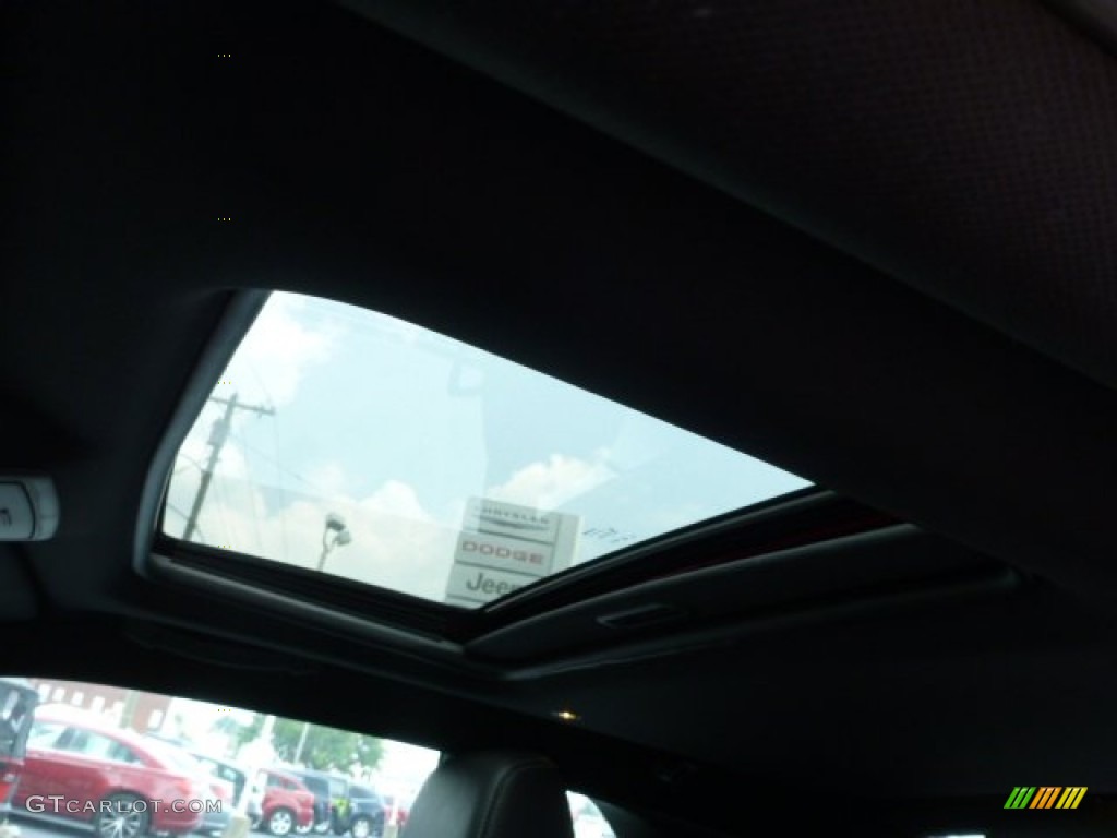 2012 Challenger R/T Classic - Redline 3 Coat Pearl / Dark Slate Gray photo #15