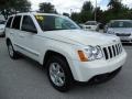 Stone White - Grand Cherokee Laredo Photo No. 11