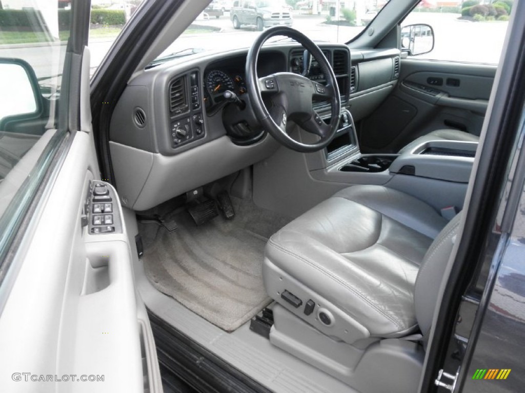 2004 Yukon XL 1500 SLT 4x4 - Carbon Metallic / Pewter/Dark Pewter photo #6