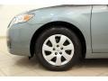 Aloe Green Metallic - Camry LE Photo No. 16