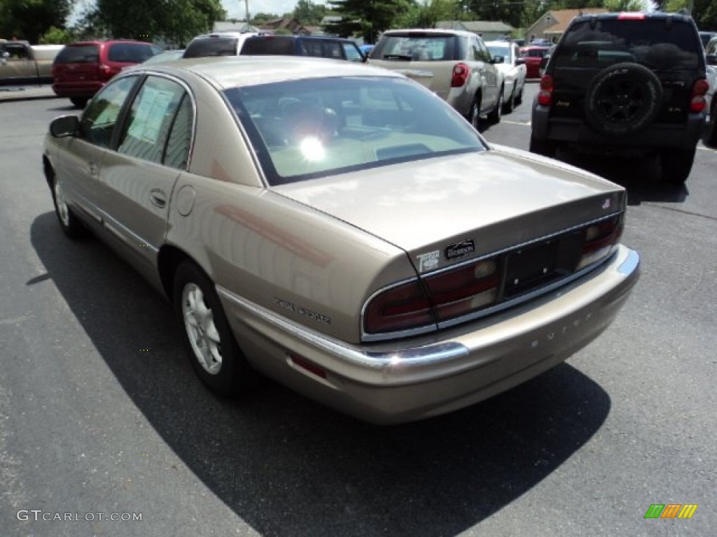 2000 Park Avenue  - Light Bronzemist Metallic / Taupe photo #3