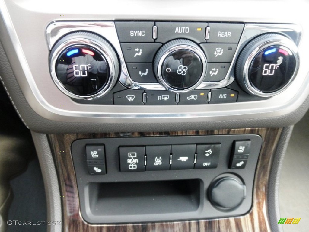 2014 GMC Acadia Denali AWD Controls Photo #83600487