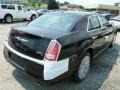 Gloss Black - 300 C AWD Photo No. 5