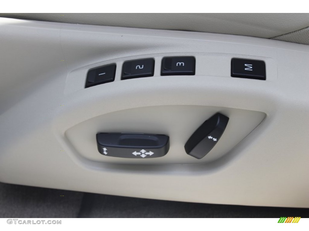 2014 Volvo XC60 3.2 Controls Photo #83601228