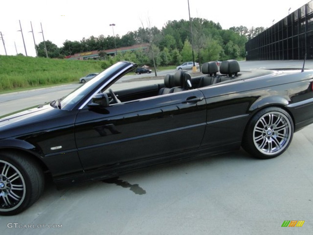 2002 3 Series 325i Convertible - Jet Black / Black photo #35