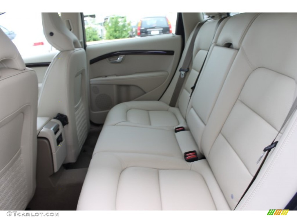 2014 Volvo XC70 3.2 AWD Rear Seat Photo #83602353