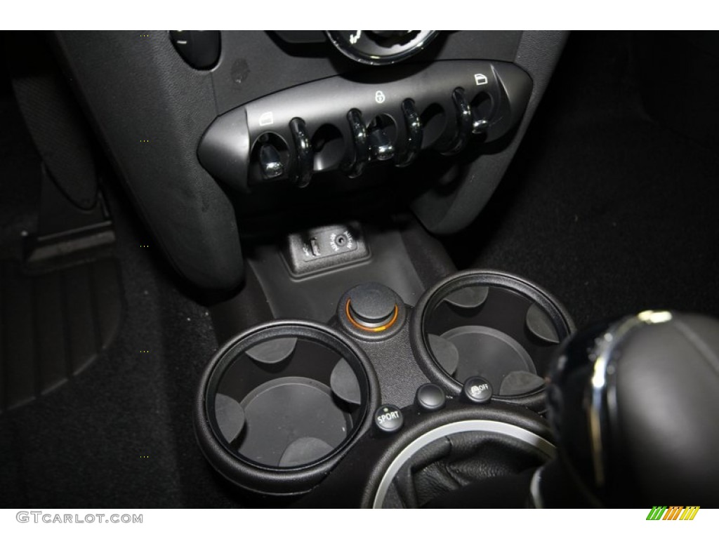 2013 Cooper Hardtop - Ice Blue / Carbon Black photo #17