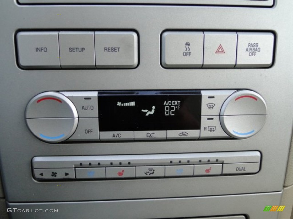 2007 MKX AWD - White Chocolate Tri Coat / Medium Camel photo #18