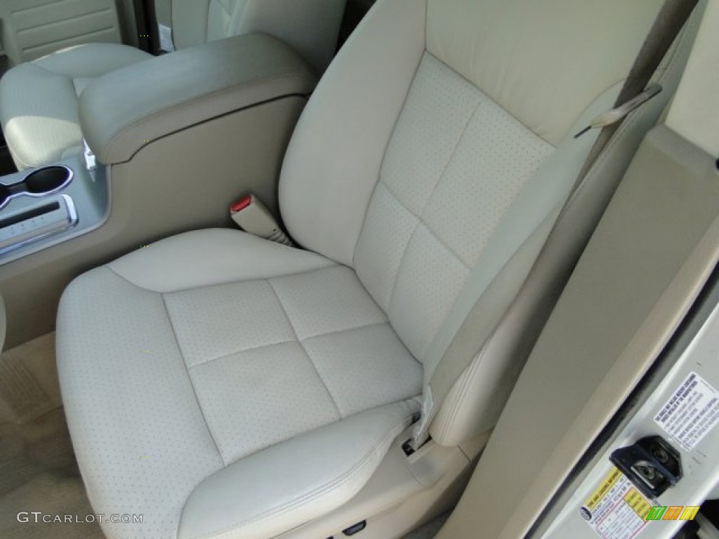 2007 MKX AWD - White Chocolate Tri Coat / Medium Camel photo #22