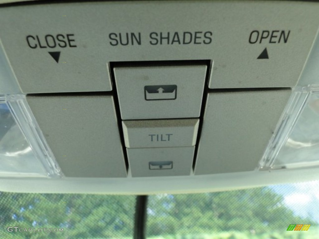 2007 MKX AWD - White Chocolate Tri Coat / Medium Camel photo #31