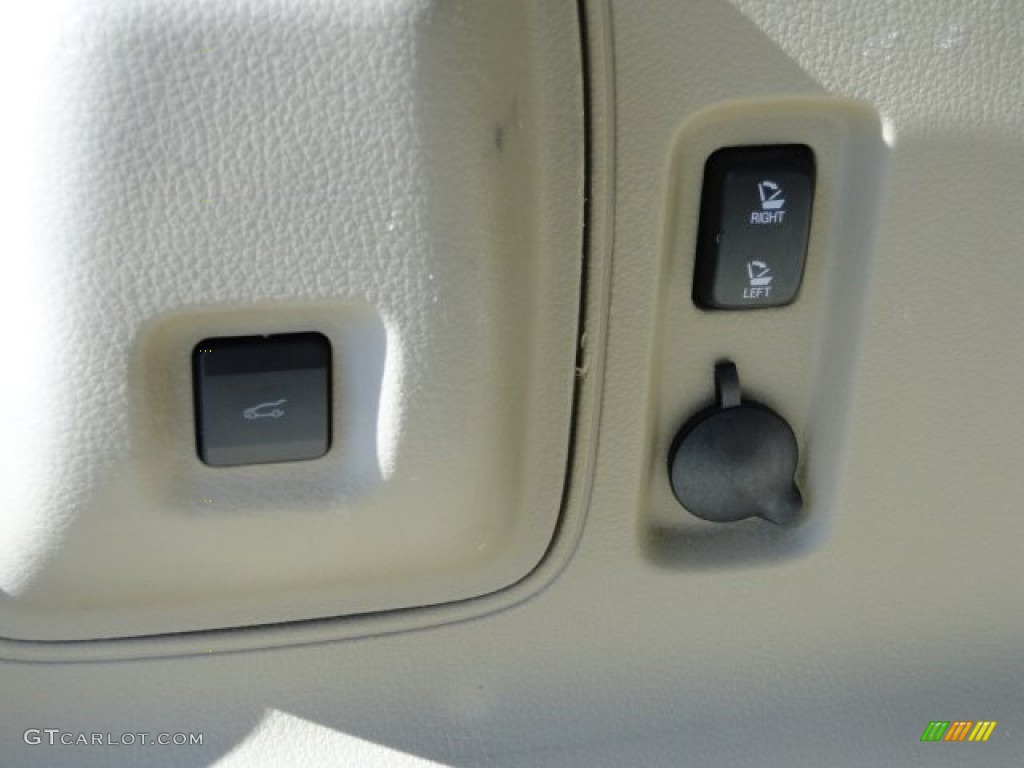 2007 MKX AWD - White Chocolate Tri Coat / Medium Camel photo #41