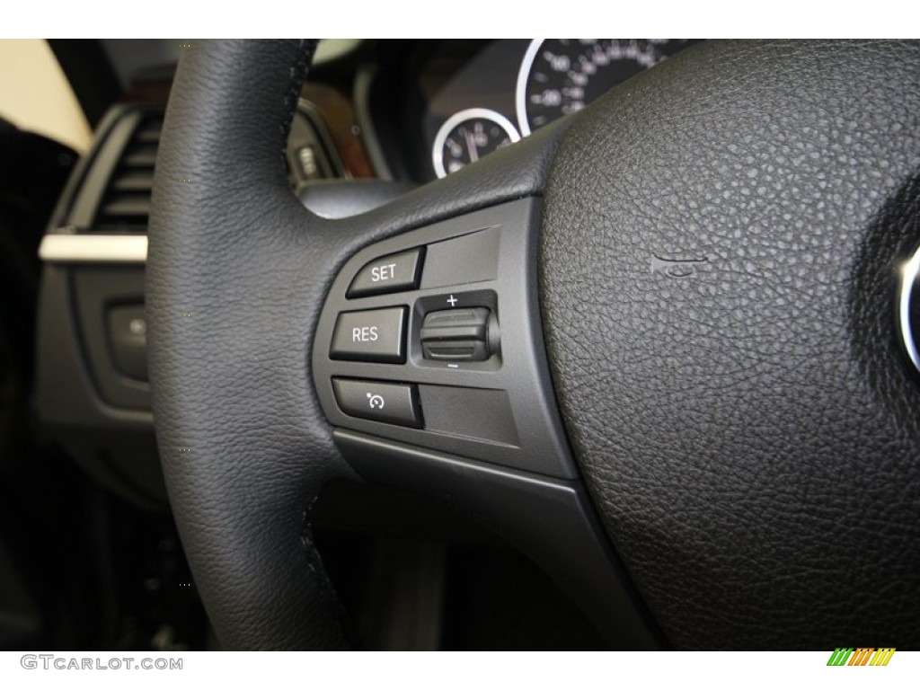 2013 3 Series 320i Sedan - Jet Black / Black photo #24