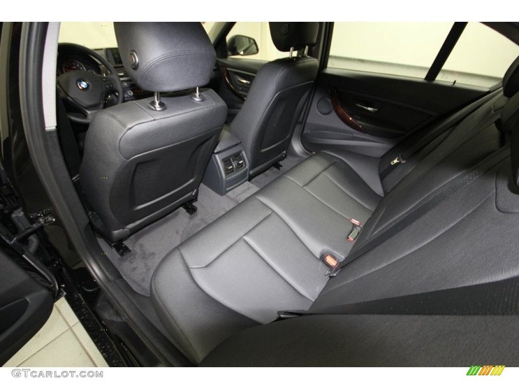 2013 3 Series 320i Sedan - Jet Black / Black photo #25