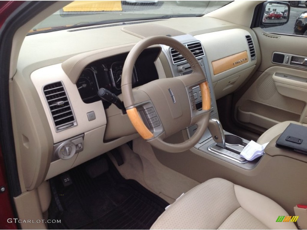 2007 MKX  - Vivid Red Metallic / Medium Camel photo #11