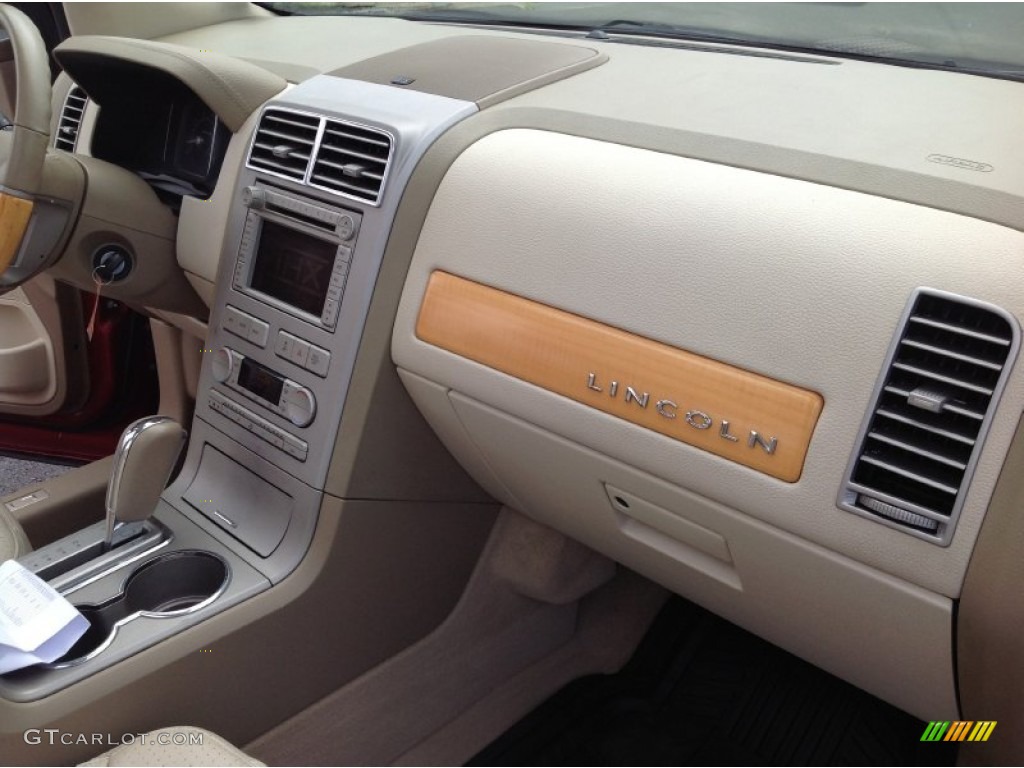 2007 MKX  - Vivid Red Metallic / Medium Camel photo #19