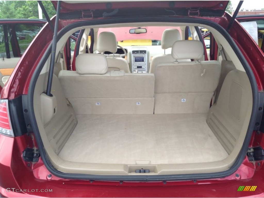 2007 MKX  - Vivid Red Metallic / Medium Camel photo #23