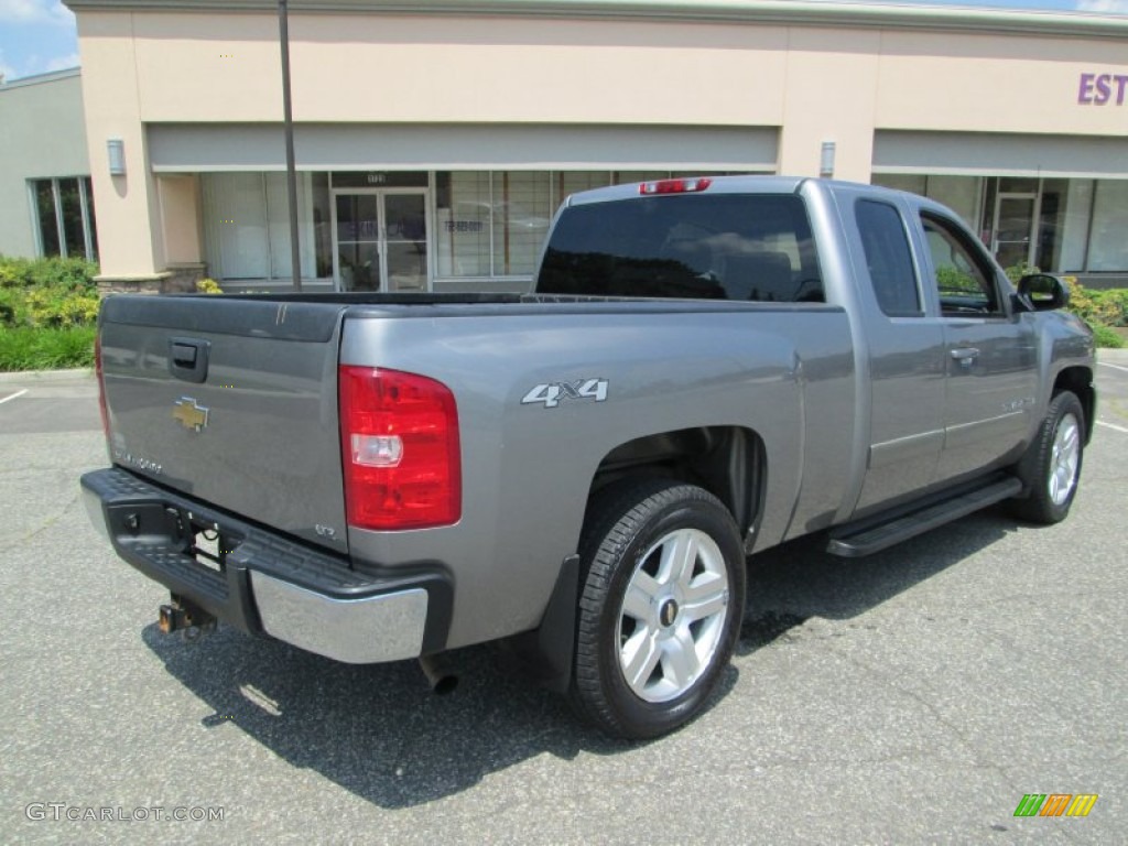 2007 Silverado 1500 LTZ Extended Cab 4x4 - Graystone Metallic / Ebony Black photo #8