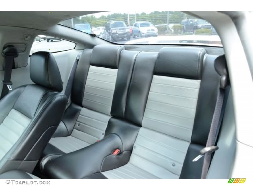 Black/Dove Accent Interior 2007 Ford Mustang GT/CS California Special Coupe Photo #83612184