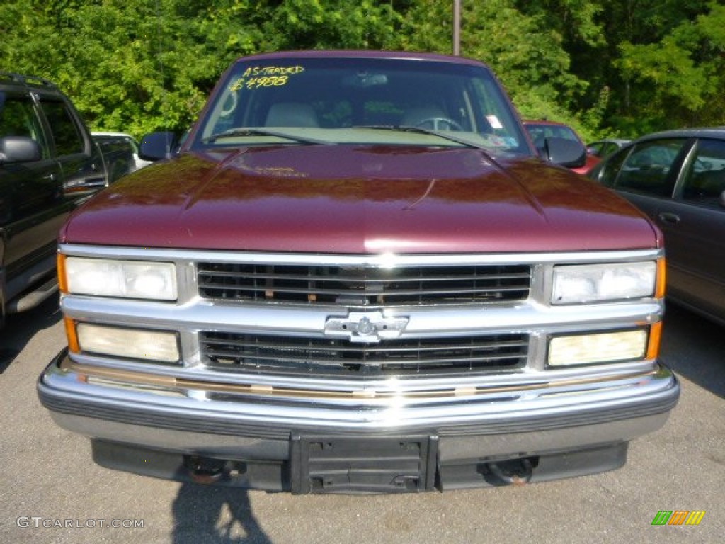 1999 Suburban K1500 LT 4x4 - Dark Carmine Red Metallic / Neutral photo #4