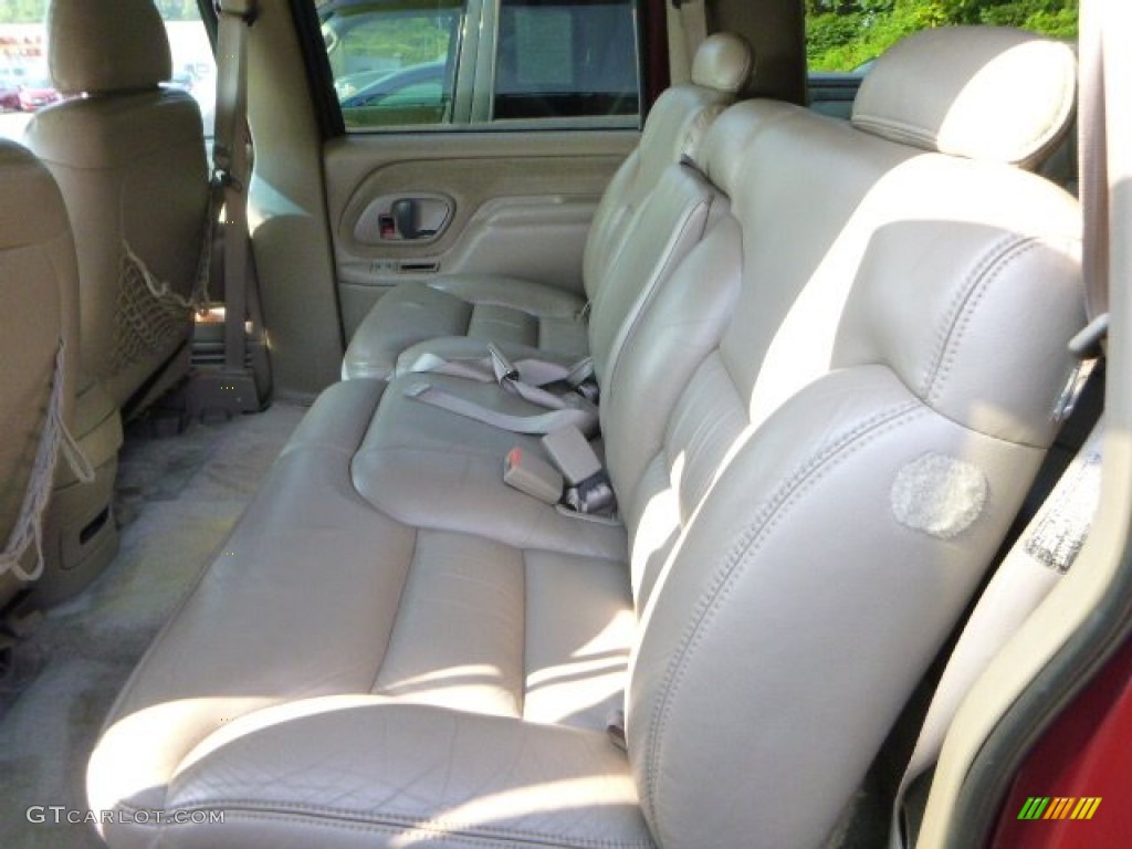 1999 Suburban K1500 LT 4x4 - Dark Carmine Red Metallic / Neutral photo #7
