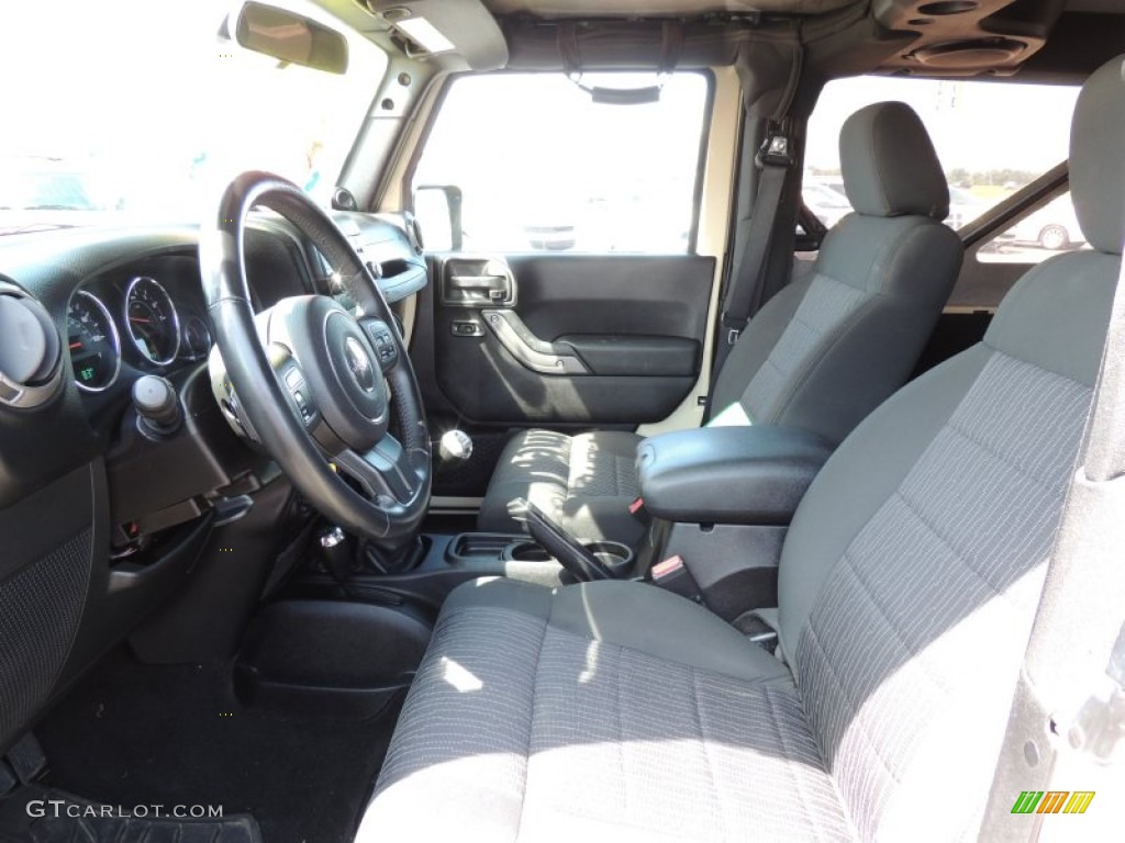 2011 Wrangler Sport 4x4 - Sahara Tan / Black photo #10
