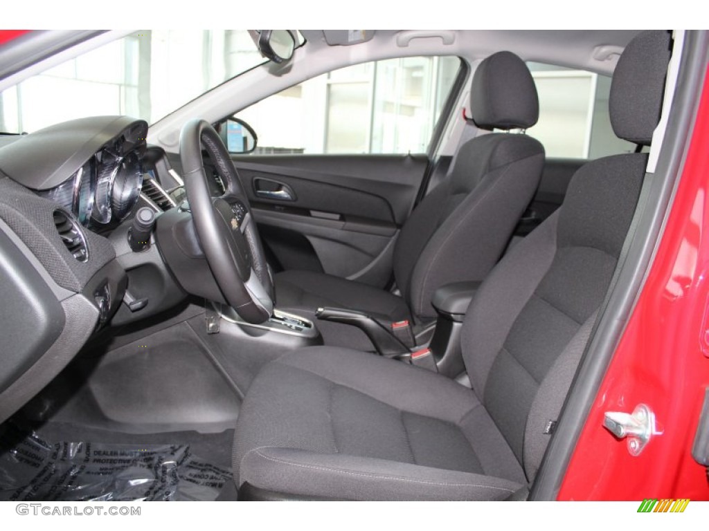 2012 Chevrolet Cruze LT/RS Front Seat Photos