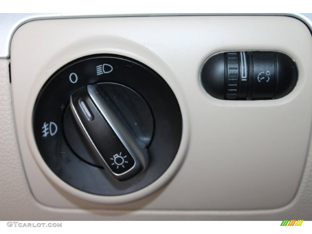 2012 Eos Komfort - Silver Leaf Metallic / Cornsilk Beige photo #38