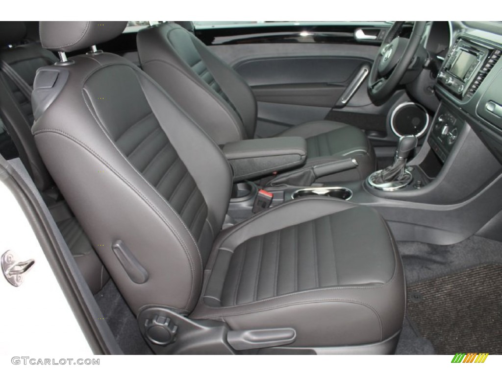 2013 Volkswagen Beetle R-Line Front Seat Photo #83621913