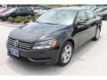Black - Passat 2.5L SE Photo No. 3