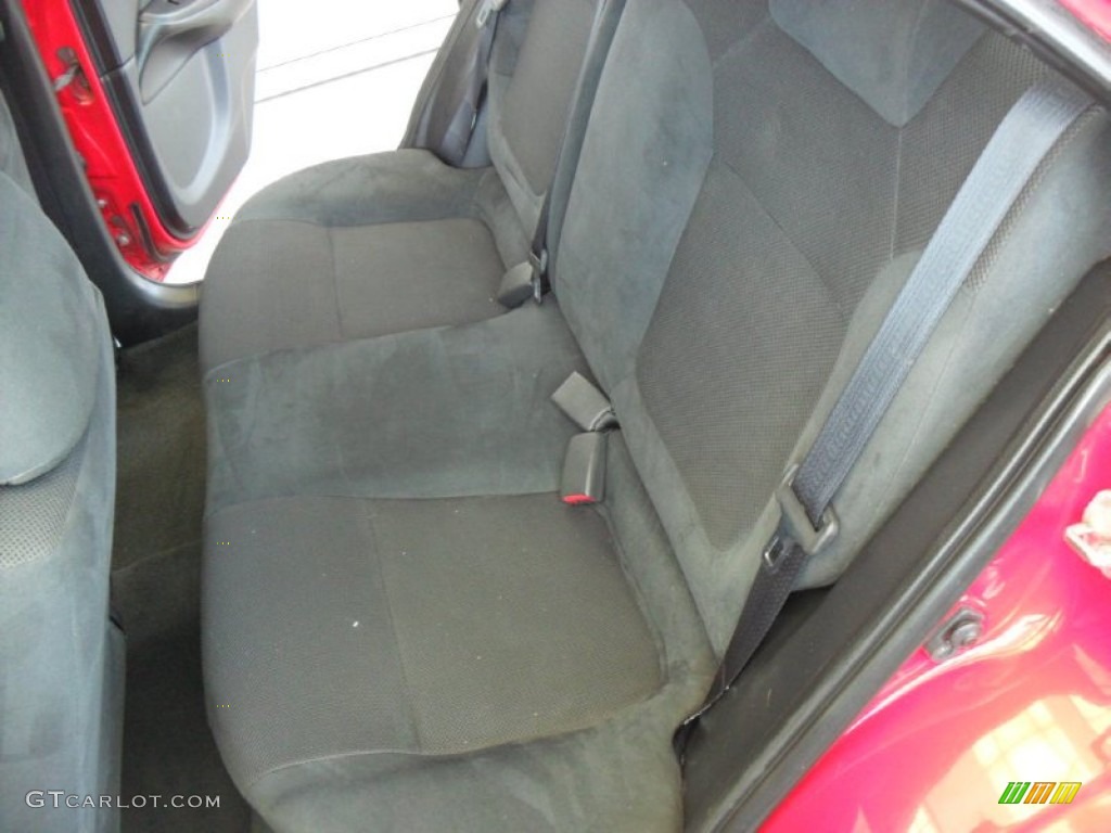 2006 Sentra 1.8 S Special Edition - Code Red / Charcoal photo #17