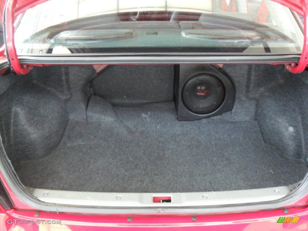 2006 Sentra 1.8 S Special Edition - Code Red / Charcoal photo #20