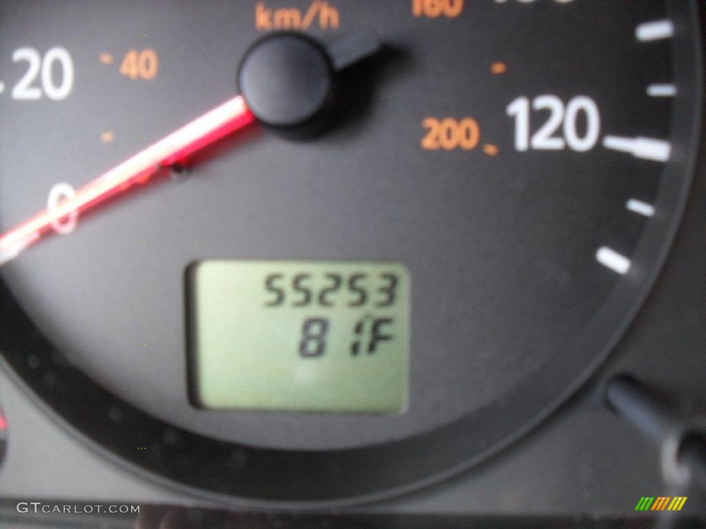 2006 Sentra 1.8 S Special Edition - Code Red / Charcoal photo #24