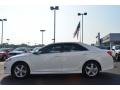 Super White - Camry SE Photo No. 5