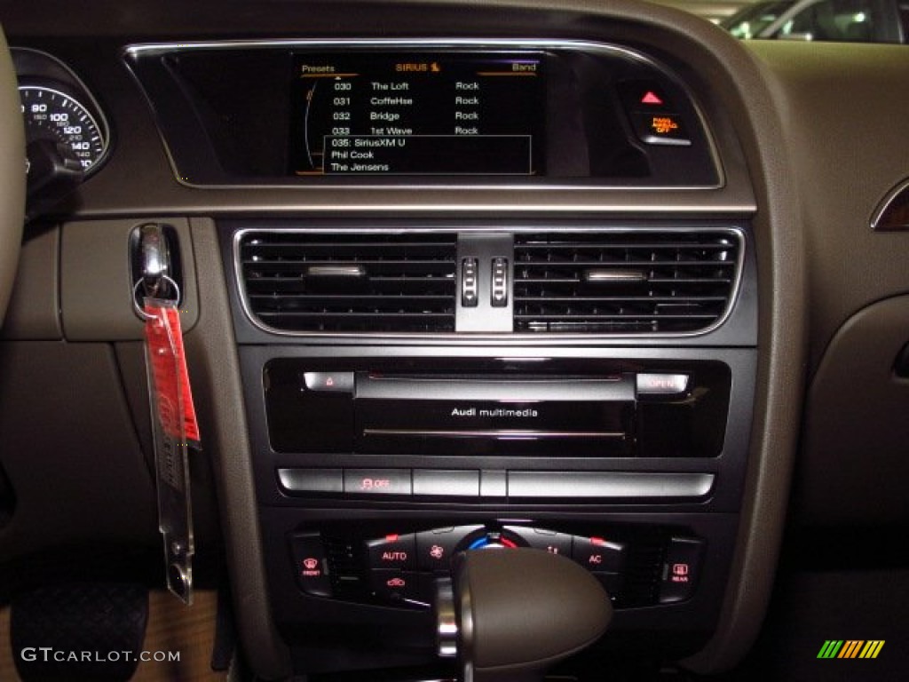 2014 A4 2.0T Sedan - Cuvee Silver Metallic / Velvet Beige photo #26