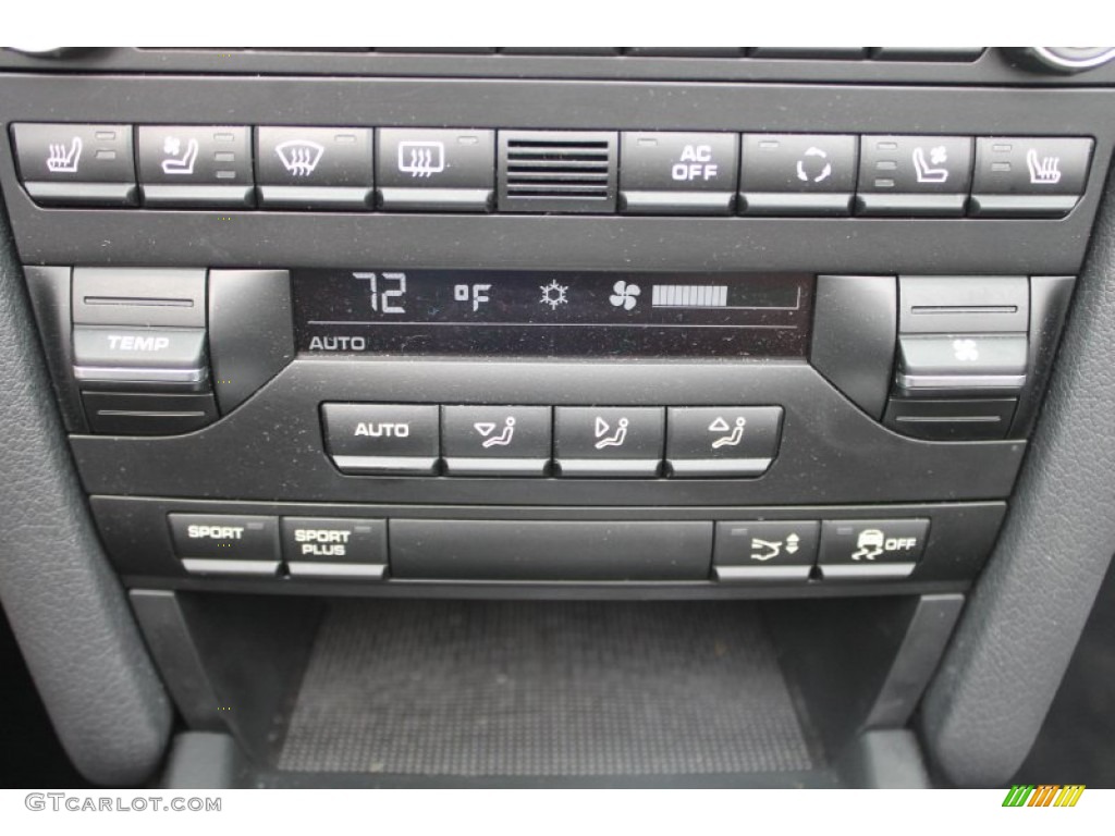 2012 Porsche Boxster S Controls Photos