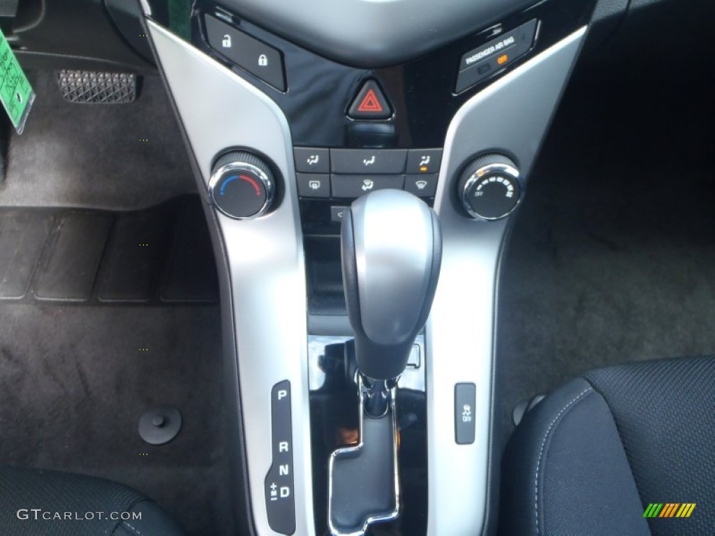 2013 Cruze LT - Blue Topaz Metallic / Jet Black photo #16