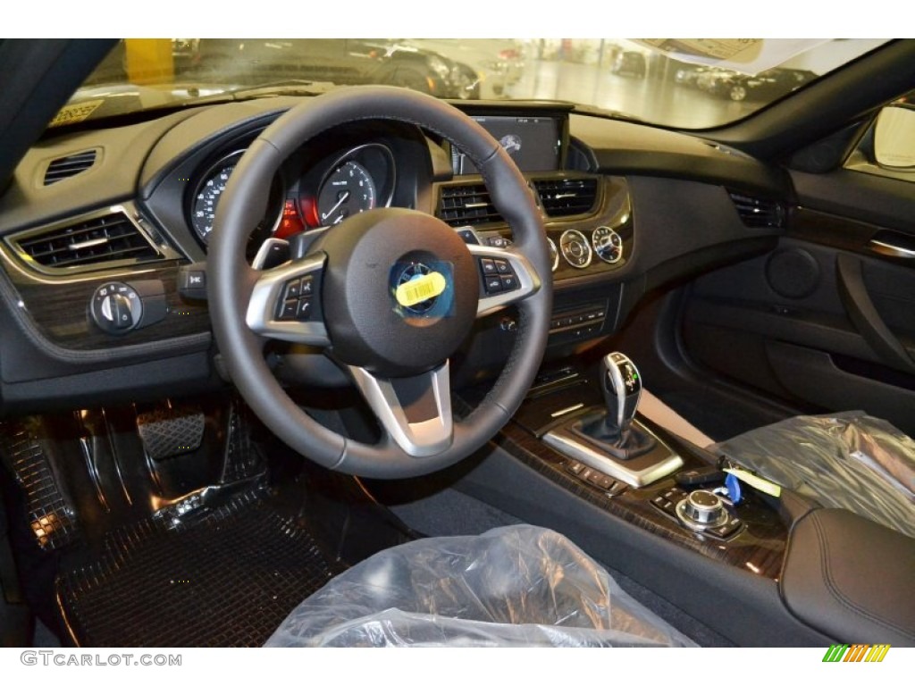 Black Interior 2014 BMW Z4 sDrive35i Photo #83634232