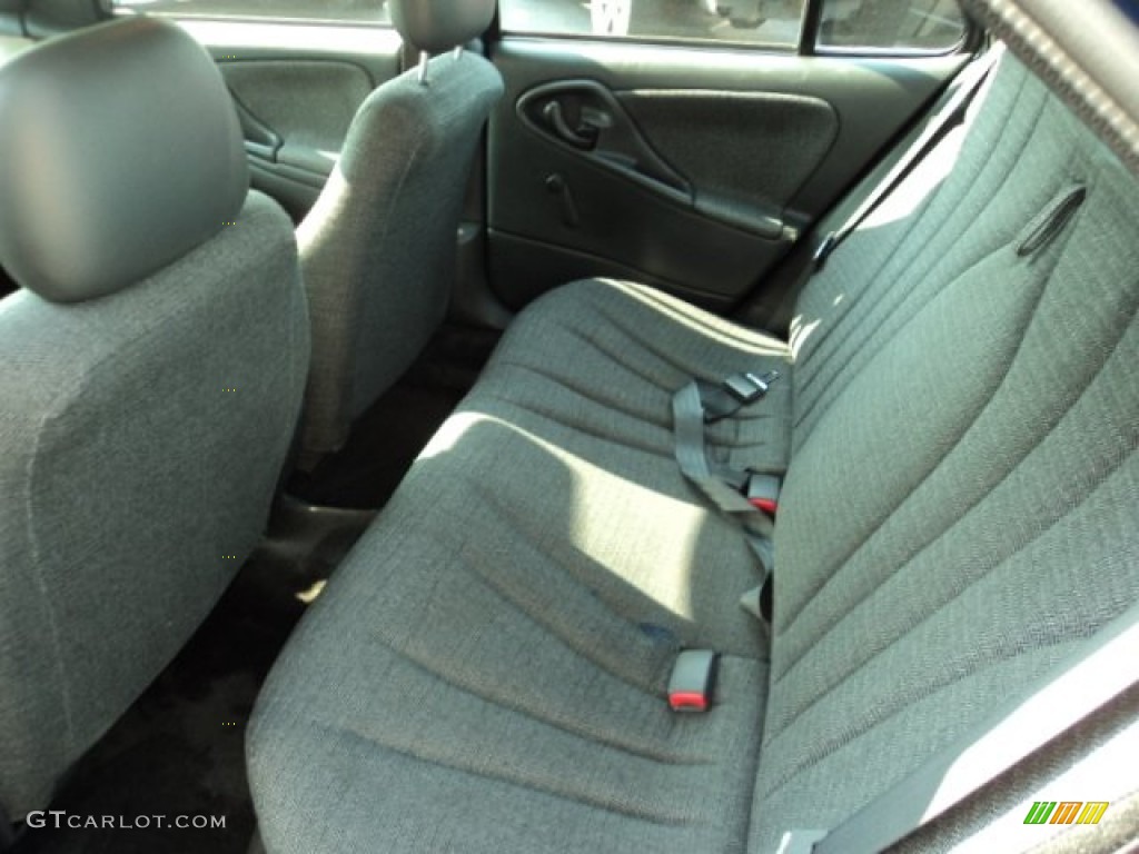 2002 Cavalier Sedan - Indigo Blue Metallic / Graphite photo #8