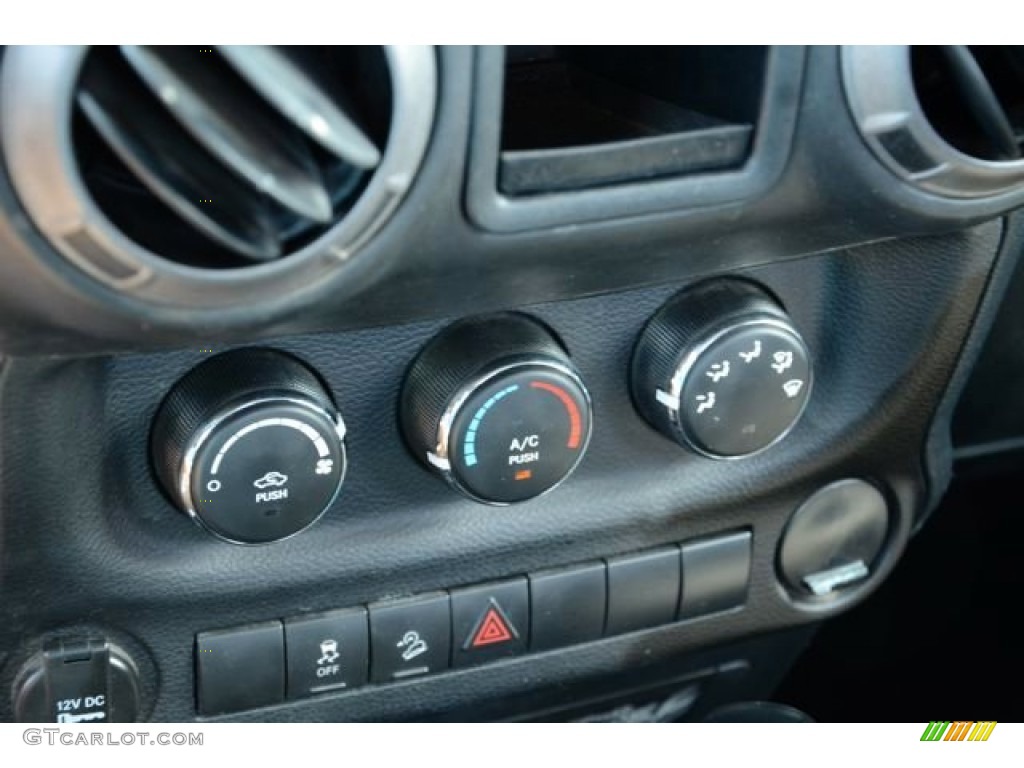 2011 Wrangler Sport 4x4 - Mango Tango Pearl / Black photo #15