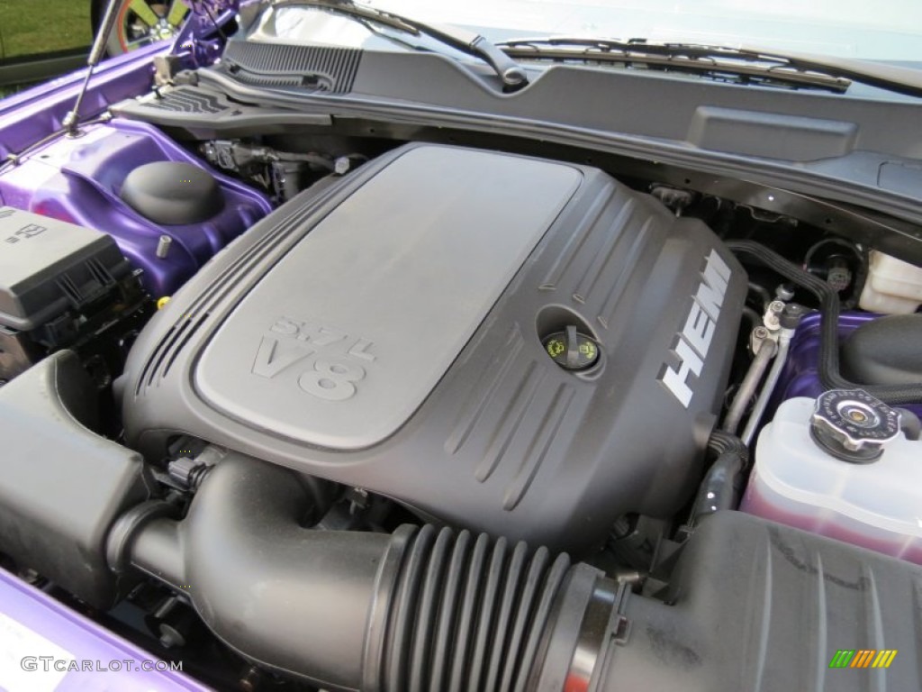 2013 Dodge Challenger R/T Classic 5.7 Liter HEMI OHV 16-Valve VVT V8 Engine Photo #83642170